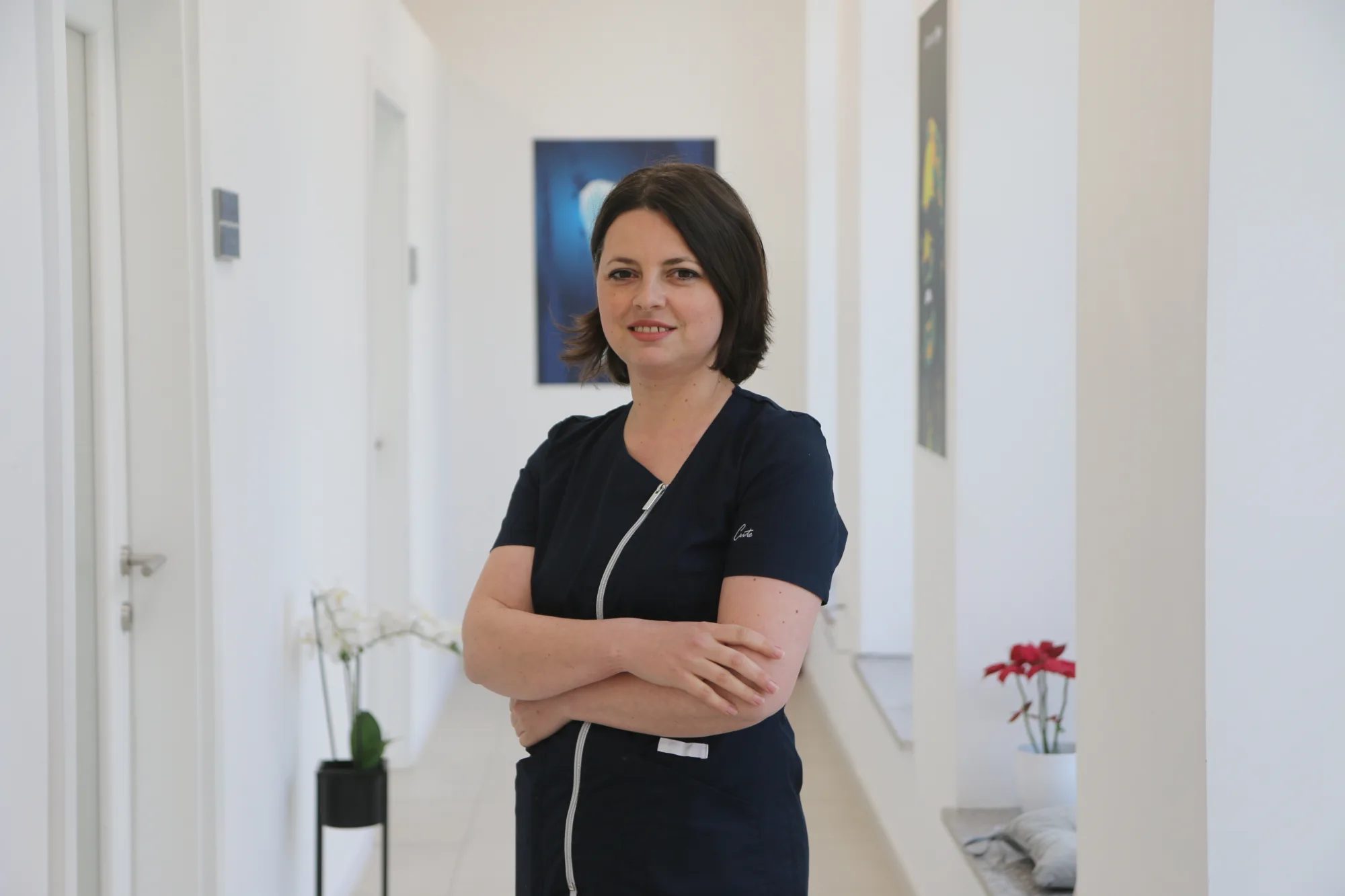 Ines Vlahović — Dentalni asistent, Implantološki centar Smile